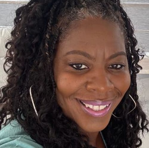 Headshot of Ayanna McFarlane, LCSW