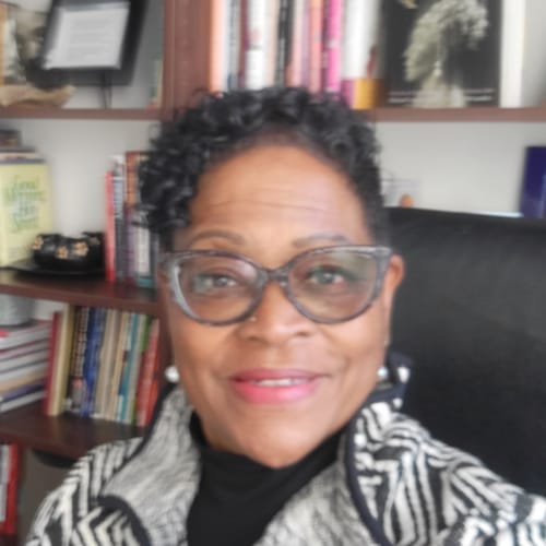 Headshot of Rochelle Toyer, LPC