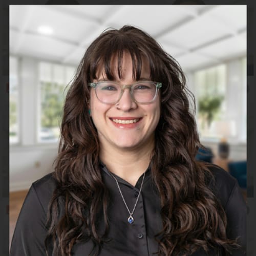 Headshot of Amanda Scepurek, LCSW
