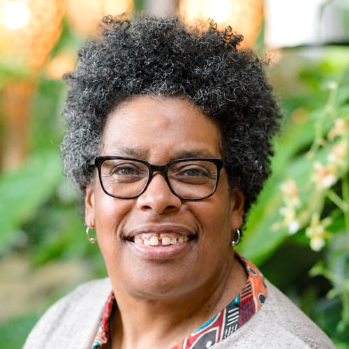 Headshot of Tracey Sanchez, LCSW