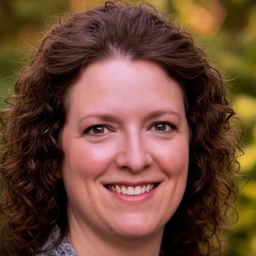 Headshot of Debora Van Romer, LPCC
