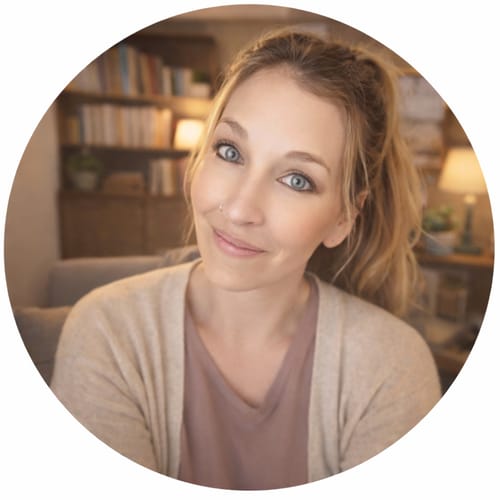 Headshot of Michele Shelly, LCSW