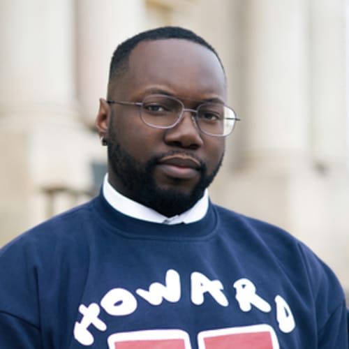 Headshot of Kwashee Totimeh, LMHC