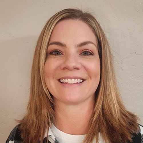 Headshot of Jennifer Marcelli, LCSW