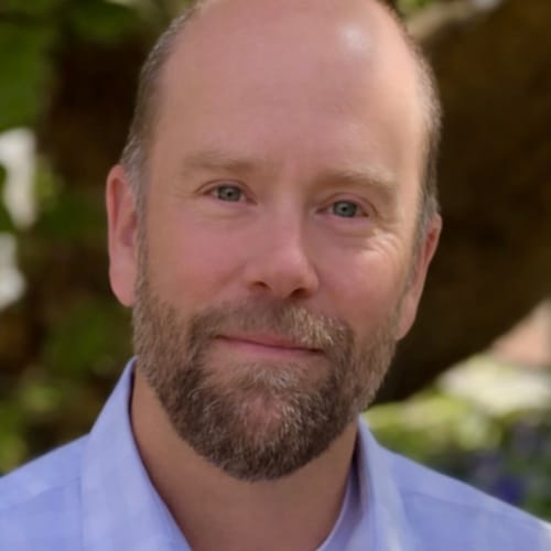 Headshot of Scott Barrett, LPCC
