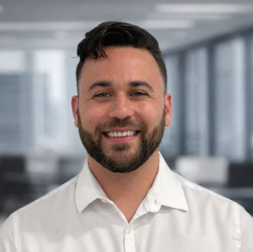 Headshot of Isaac Stavola, LMHC
