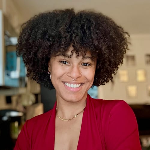 Headshot of Sha-Niyah Ortiz, LCSW