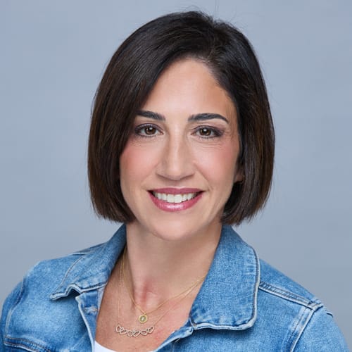 Headshot of Jami Young, LCSW
