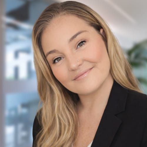 Headshot of Cheyenne Lofthouse-Wolf, LCSW