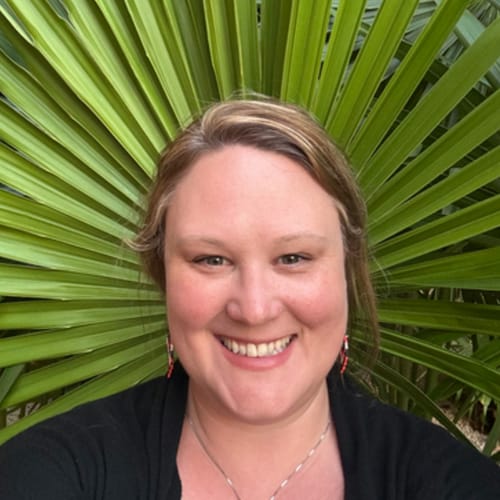 Headshot of Nicole Lium, LCPC