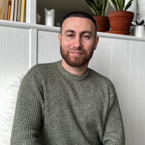 Headshot of Sarhand Hasan, PSYCHOLOGIST