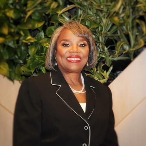 Headshot of Venessia Johnson, LCSW