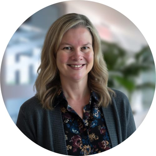 Headshot of Jennifer Sasse-Pierce, LCSW