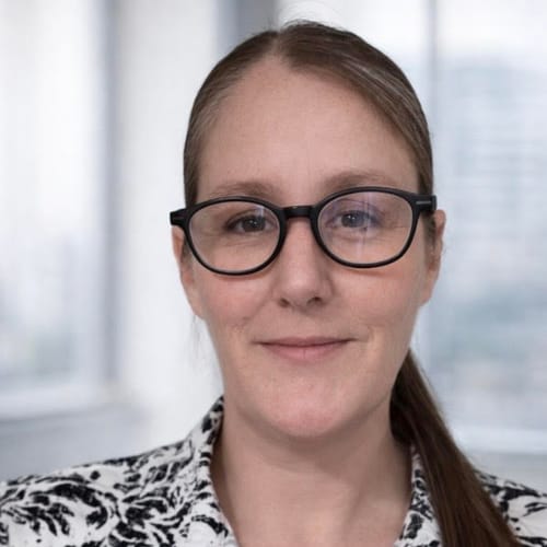 Headshot of Sara Wickizer, LCSW