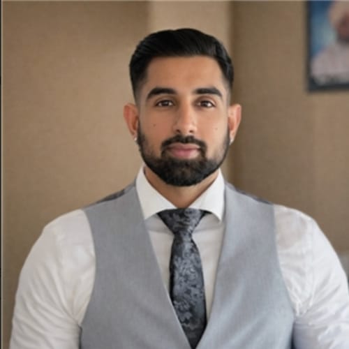 Headshot of Dilpreet Singh, NP