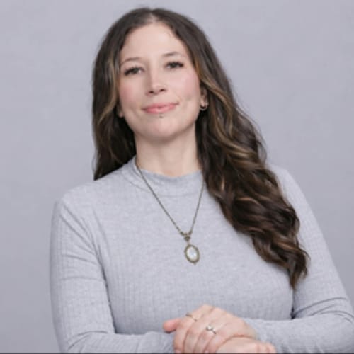 Headshot of Stephanie Alvarez, APRN