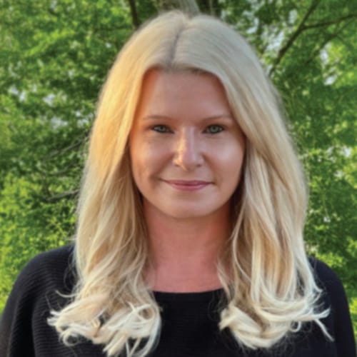Headshot of Jessica Hutchinson, LPC