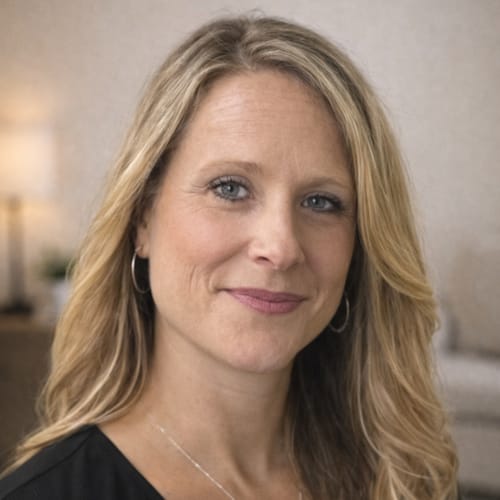 Headshot of Jennifer Stephenson, LCSW