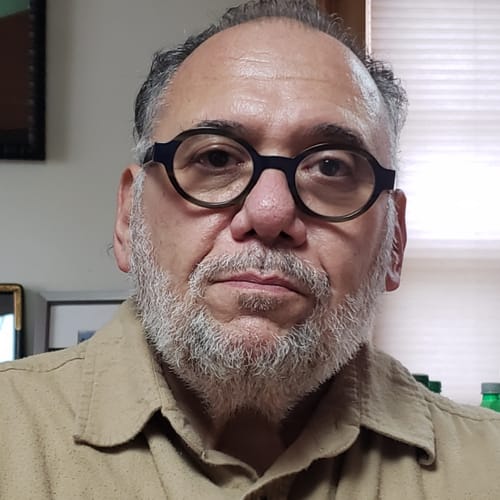 Headshot of Bruce Lowenstein, CP