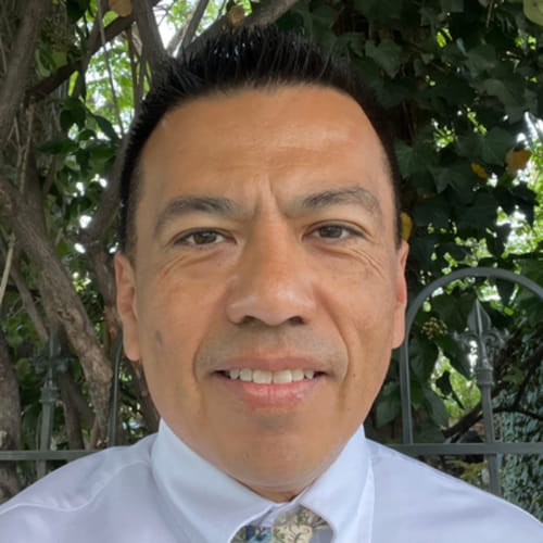 Headshot of Ricardo Rodriguez, LCSW