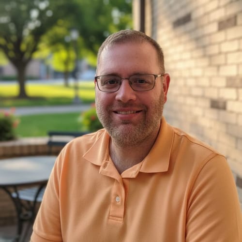 Headshot of Chad Stiles, LMFT