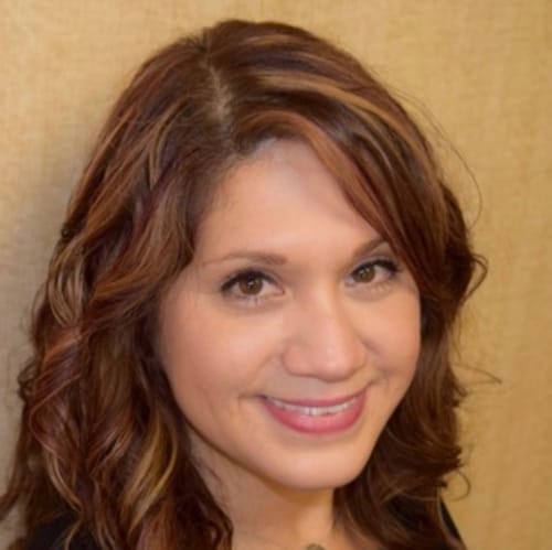 Headshot of Vikki Gardner, LPC