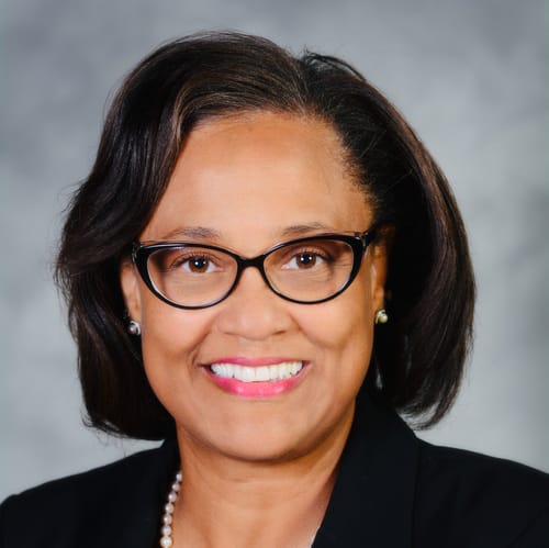 Headshot of Yvetta Grier, LCSW