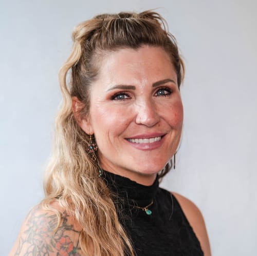 Headshot of Angela Reedy, LMFT