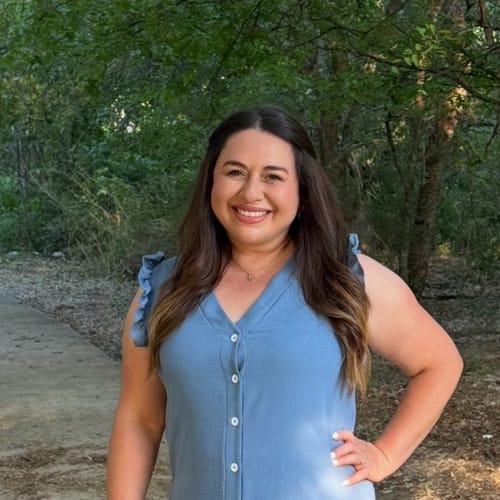 Headshot of Vanessa Alegria, LPC