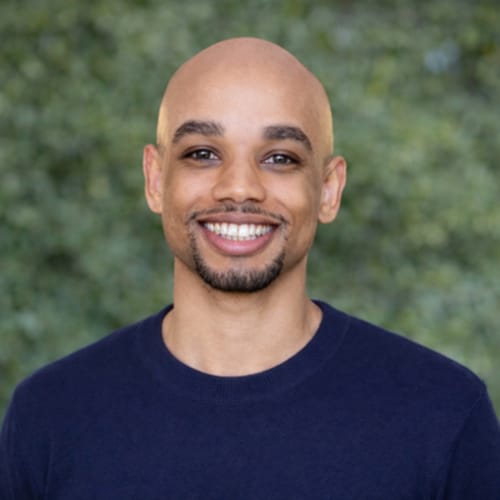 Headshot of Jovon Riggins, LCSW