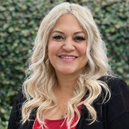 Headshot of Veronica San Juan, LMFT