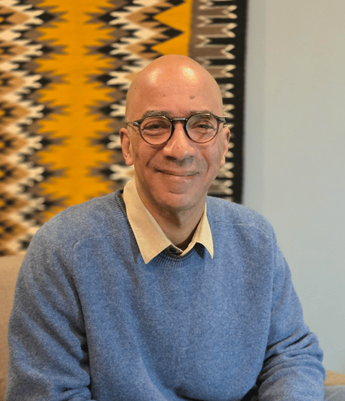 Headshot of Kenneth Cole, PSYCHOLOGIST