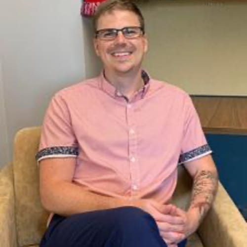 Headshot of Brett Smith, LICENSED_PSYCHOLOGIST