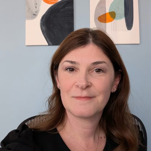Headshot of Corina Ratz, LCPC