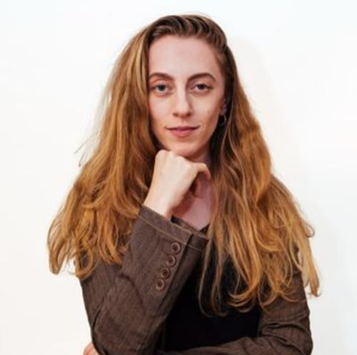 Headshot of Karen Barnoy, LMFT