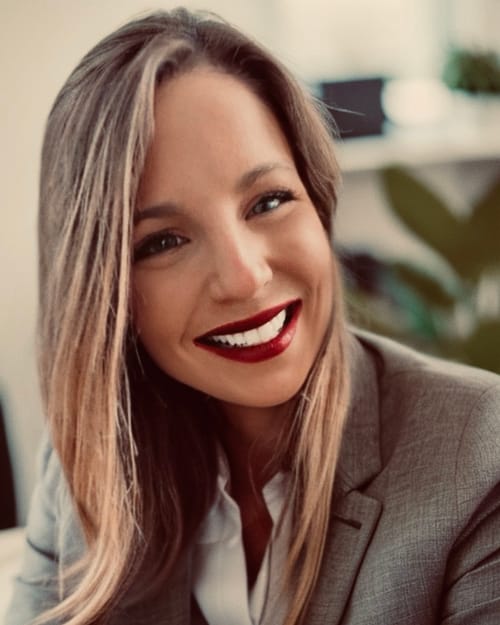 Headshot of Stefanie Staggs, LICSW