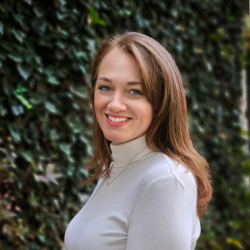 Headshot of Amanda Felhofer, LPC