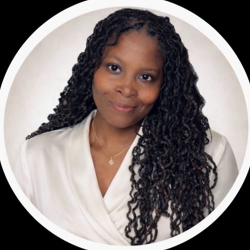 Headshot of Latosha Haywood, LCPC