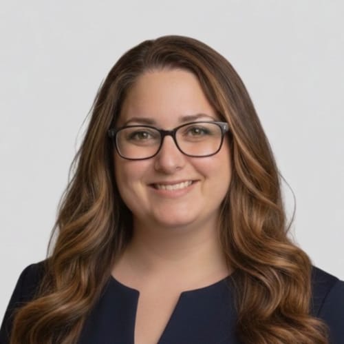 Headshot of Nicole Alvarez, LMHC