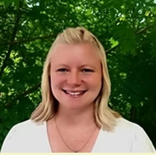 Headshot of Jessica Croteau, LICSW