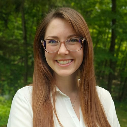 Headshot of Taylor Burgess, LPCC