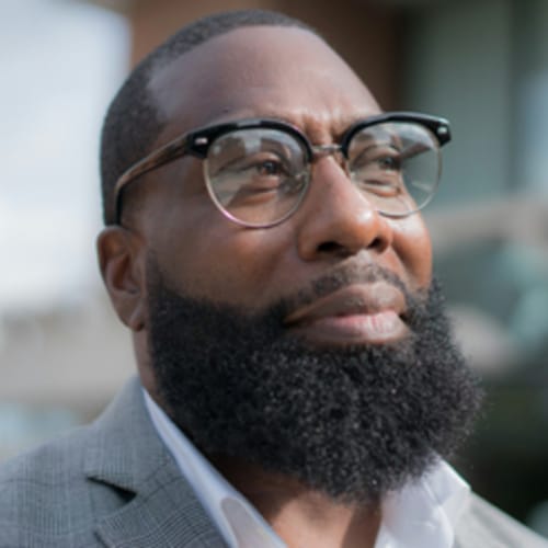 Headshot of Keith Howard, LICSW