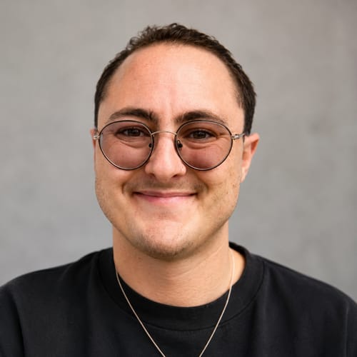 Headshot of Bobby Tyman, LCSW