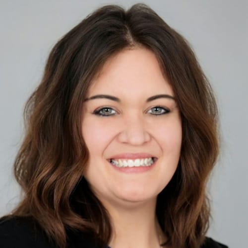 Headshot of Sarah Henning, LCSW