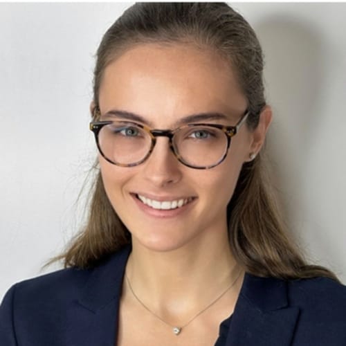 Headshot of Allaire Ross, LCSW