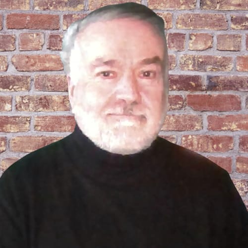Headshot of Daniel Troia, LMHC