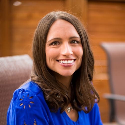 Headshot of Anna Loney, CP