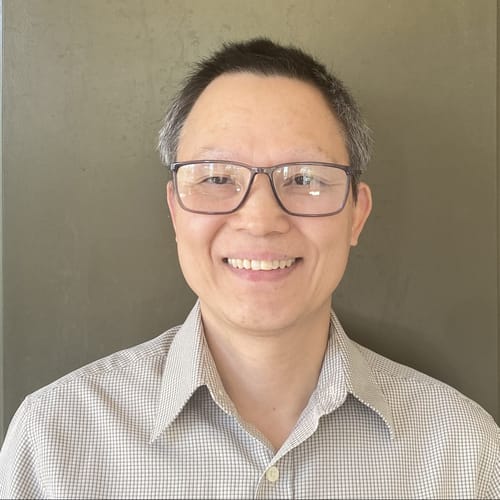 Headshot of Guoming Feng, APRN_CNP
