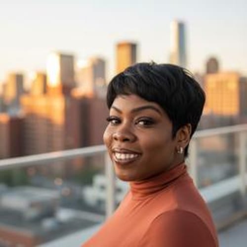Headshot of Viola Williams, LCSW