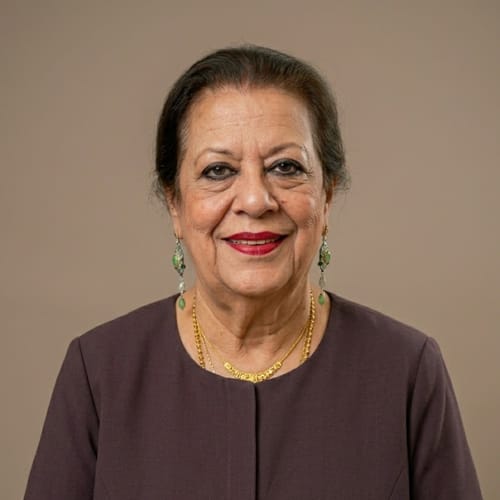 Headshot of Azra Buksh, LPC